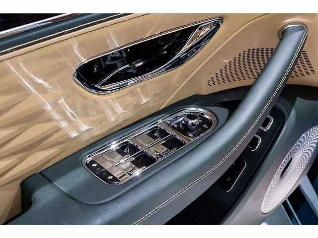 21:Bentley Flying Spur Azure V6 Hybrid, Saloon, Verdant, Bentley Bahrain