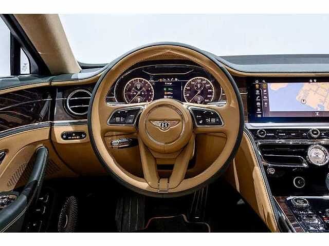 14:Bentley Flying Spur Azure V6 Hybrid, Saloon, Verdant, Bentley Bahrain